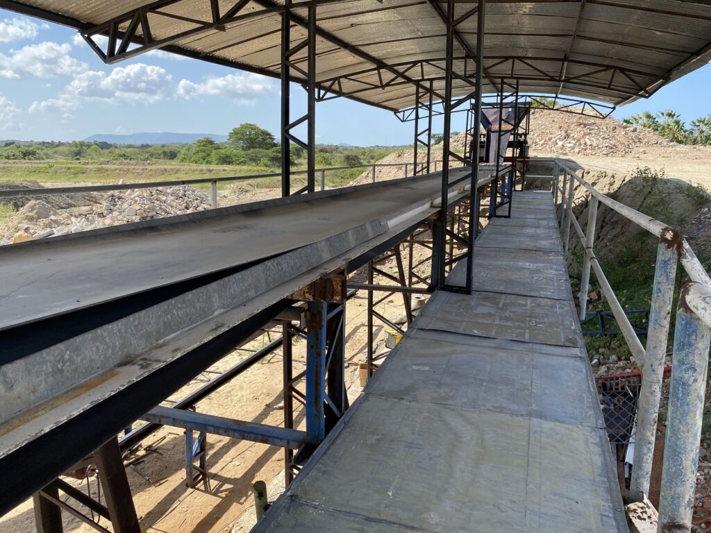 Visita tecnica a maior usina de reciclagem de entulho de Fortaleza 2 | Abrecon
